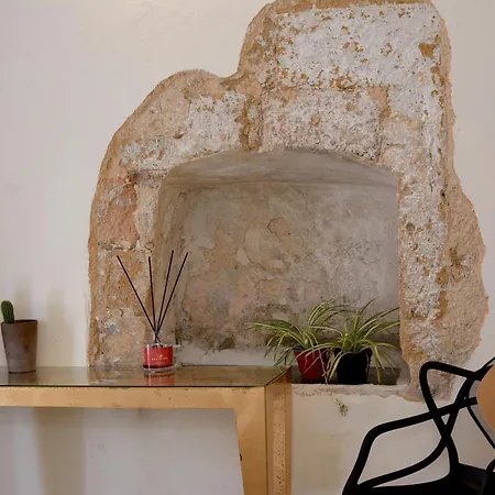 فندق مبيت وإفطار Palazzo Del Capitolo - By I Bastioni San Domenico 4*