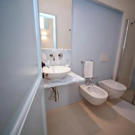 فندق مبيت وإفطار Palazzo Del Capitolo - By I Bastioni San Domenico 4*